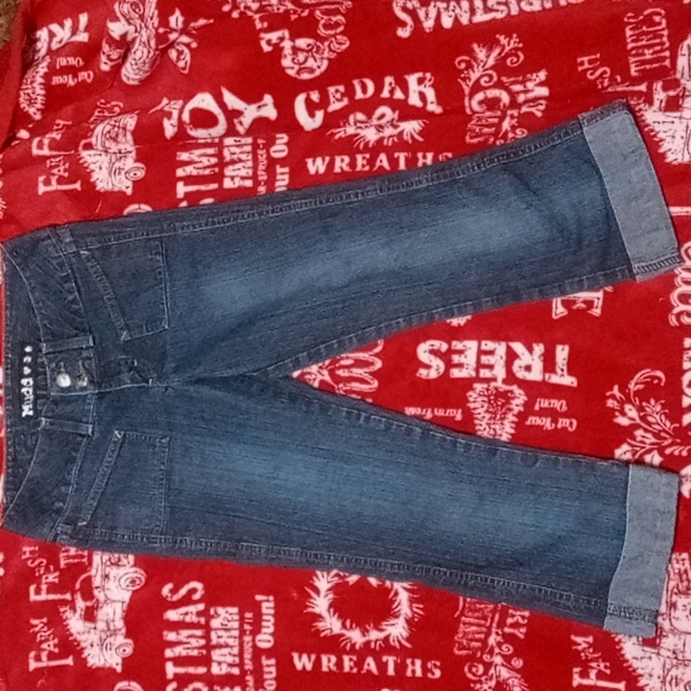 Women's capris